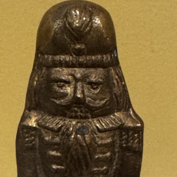 Vintage Bombay Company 2 Brass Nutcracker Stocking Holder Christmas Decor 1993 - Picture 9 of 13